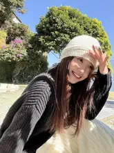 立体花デザインの細編みニット帽【防寒・高級感・女性用】