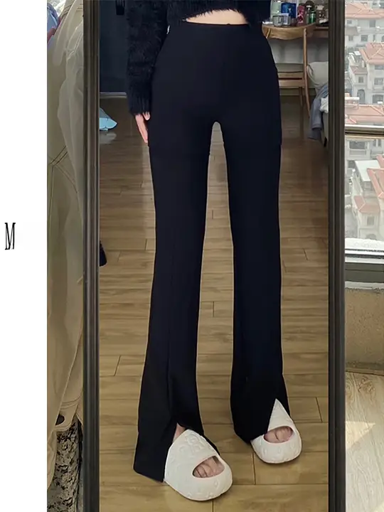 高身長向けロングタイプの開脚スーツパンツ【高腰・タイトフィット・ブラック・フレア】
（セットアップ対応）