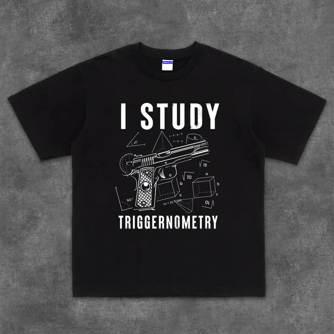 個別化シャツとは？数学公式プリント半袖Tシャツの実用性と使用シーン解析