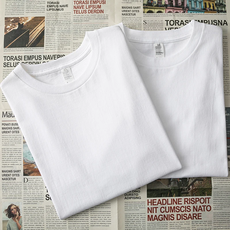 cropped t shirt は本当に夏に着るべきなのか？その答えを、1枚の白いコットンTシャツで見つける