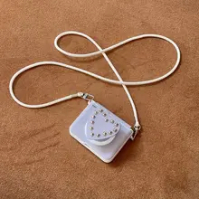 マグネット式スマートフォンケース【スタンド機能付き・ストラップ付き・フルカバータイプ・高級感】