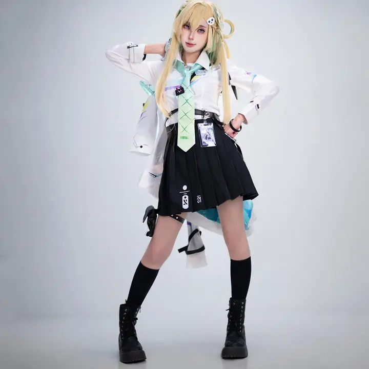 次辰鸣潮 ライナ コスプレ衣装【アニメ・ゲームキャラクター同様デザイン】（セットアップ対応）