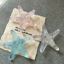 可愛らしい海辺の撮影にぴったり！透き通る海星デザインのヘアクリップ【前髪や細い髪に最適】