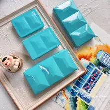 ティファニーブルーの水彩絵具収納ケース【重厚感あるホーロー製・12格24格デザイン】