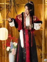 唐風 男女兼用 半袖交領紅色加絨羽織【秋冬用・破裙デザイン】