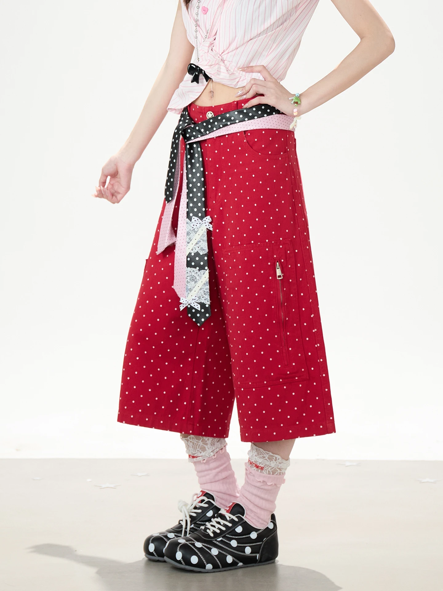 かわいいファッションをどう選ぶ？シンプル可愛い服の選び方と、Y2Kスタイルで失敗しないコーデの秘密