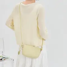 春にぴったり！感あるPU素材のハンドバッグ【おしゃれな結びデザイン・女性用】