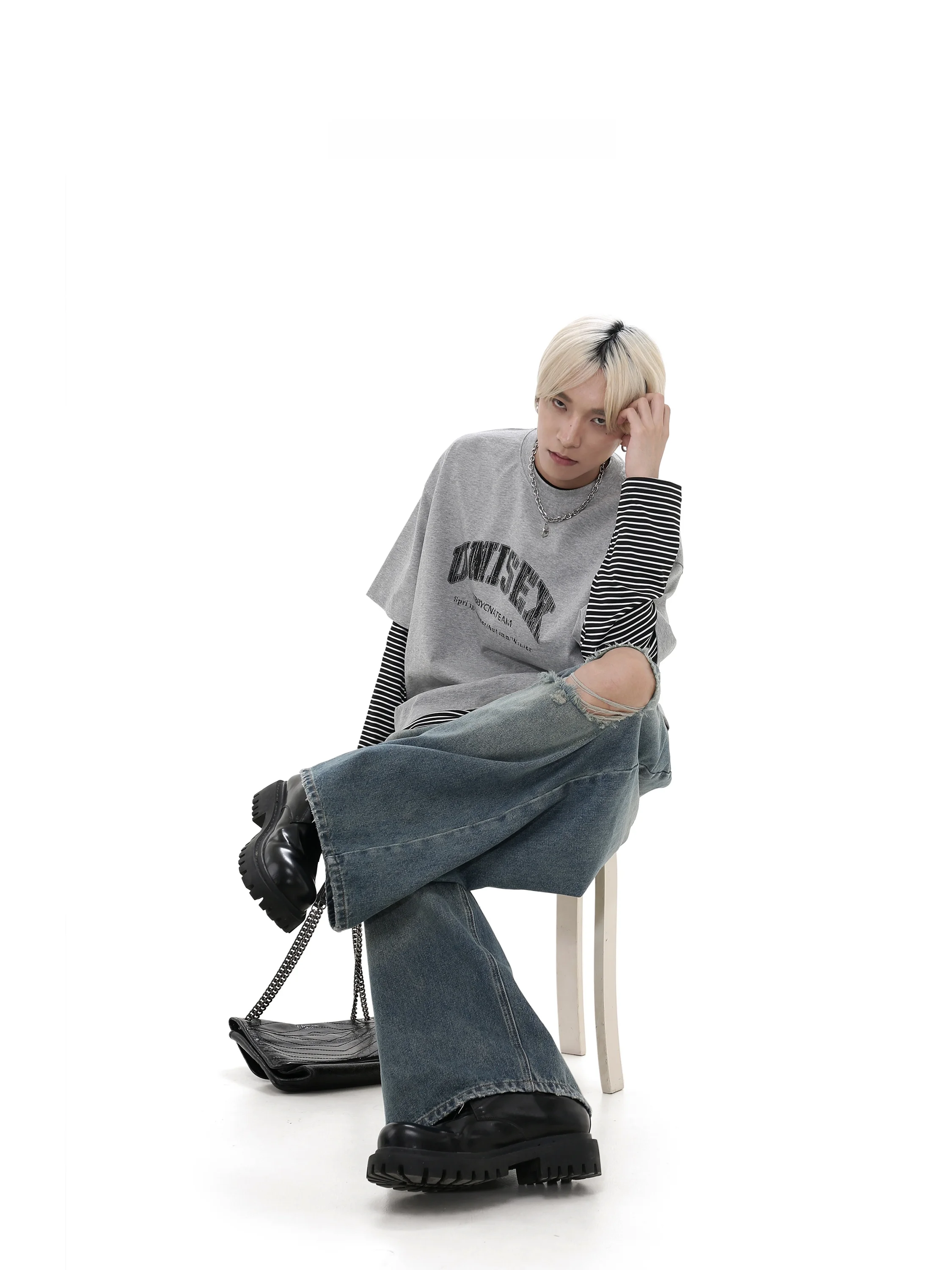 クラックプリント半袖Tシャツ：ストリート系メンズブランドのカジュアルスタイルを実現
