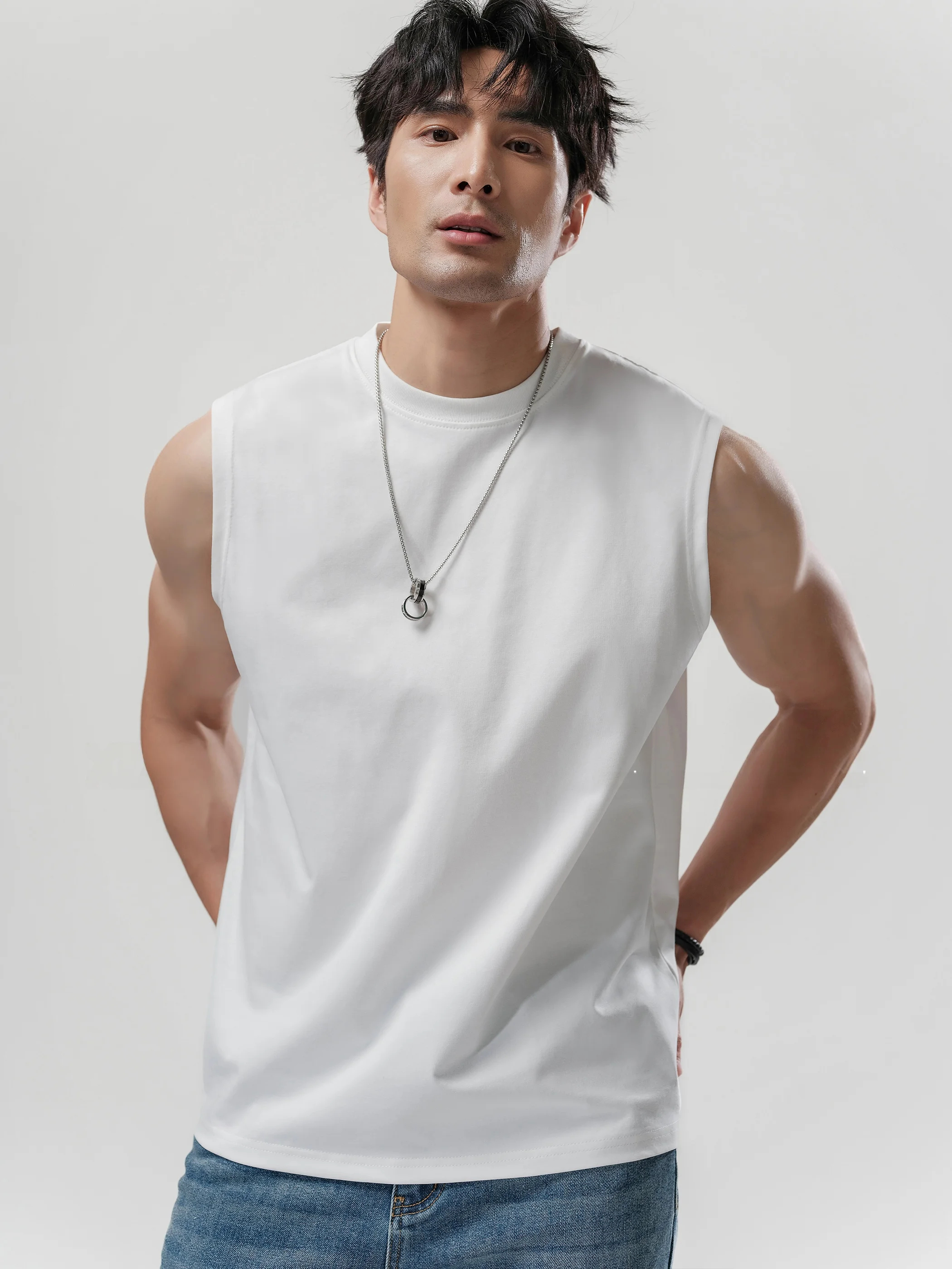 汗をかいても臭わない服を選ぶには？夏の日常に欠かせない「涼感速乾＋抗菌」Tシャツの選び方