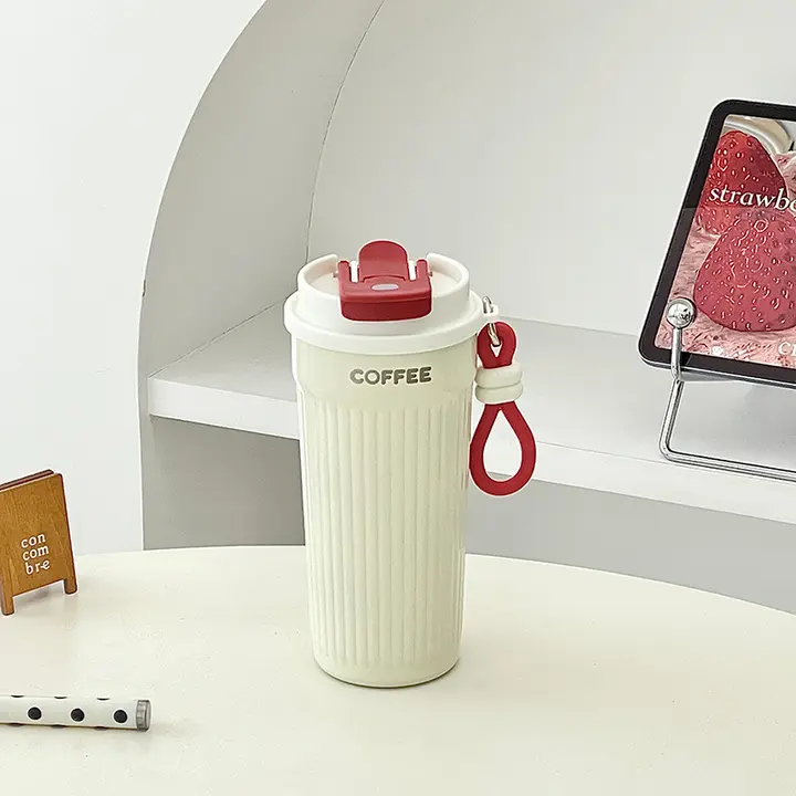 デザイン性の高いコーヒーカップ【ストロー付き・保温・保冷対応・女性用・携帯可能】