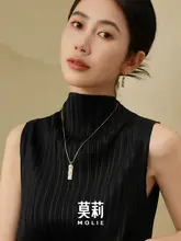 国風デザインの純銀と和田玉のネックレス【竹節デザイン・鎖骨チェーン】