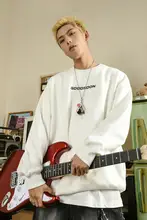 極上の柔らかさのラウンドネックスウェットシャツ【ゆったりシルエット・立体プリント・シンプルデザイン】