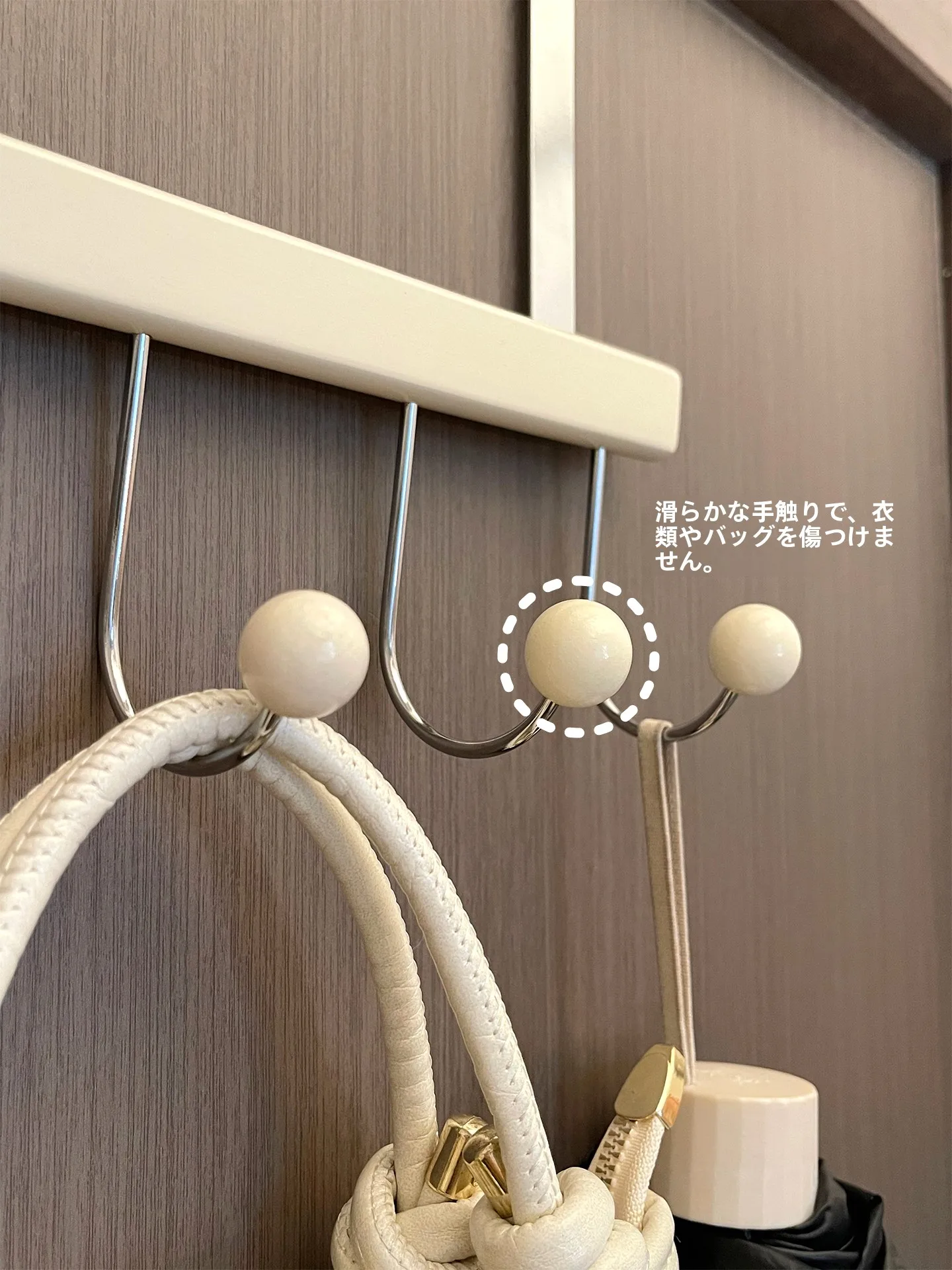 突っ張り棒 収納 100均 の実用性と設置ガイド