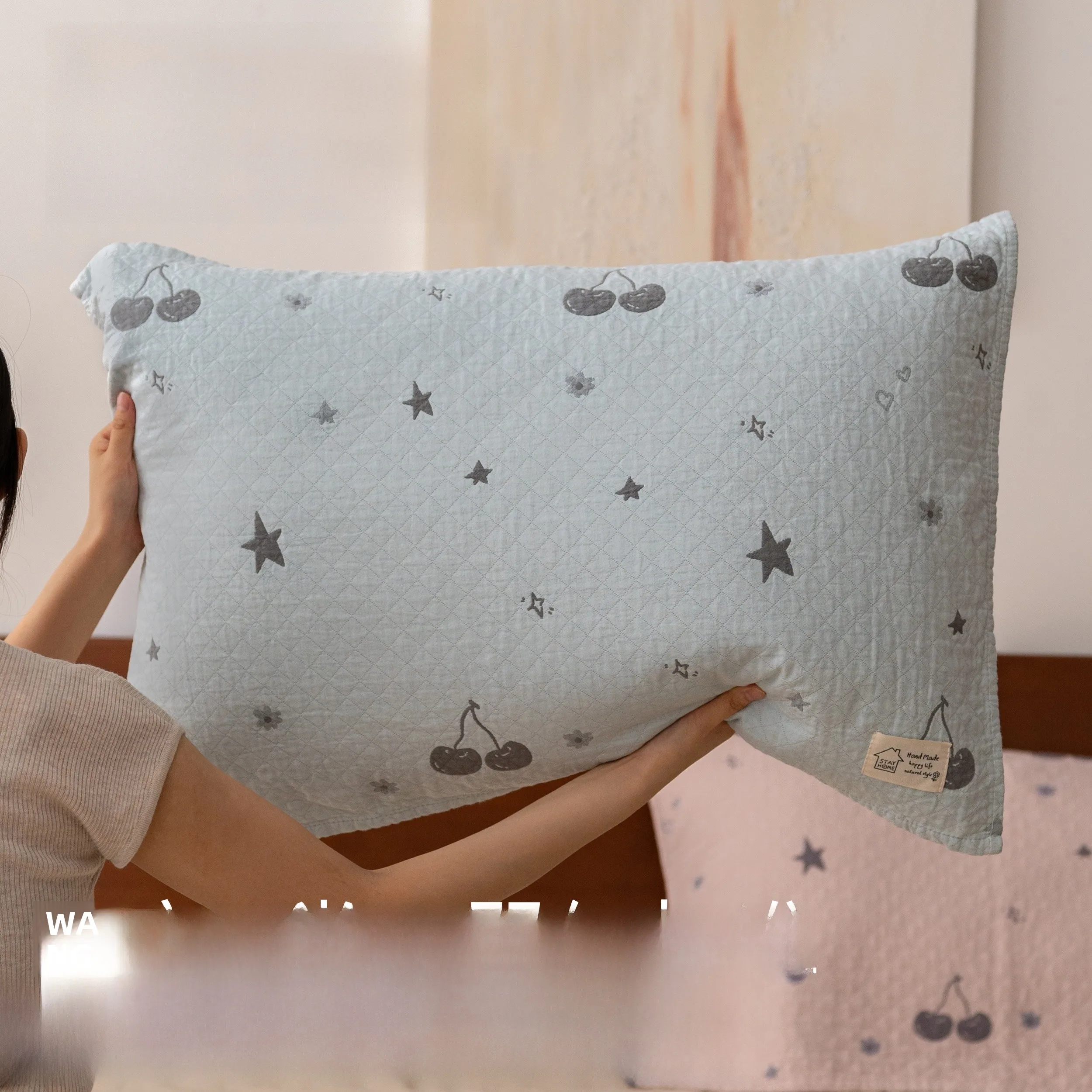 枕カバー 綿100 は本当に体にやさしいの？星柄チェリーの柔らかさが教えてくれたこと