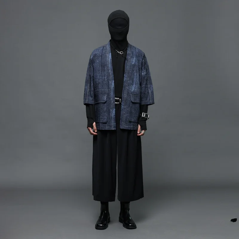 初詣に着る男性の服装はどう選ぶ？和風デザインの道袍が解決するリアルな悩み