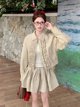 カキ色 フリルデザインジャケット付きミニスカート【春秋用・独特で美しいデザイン】（セットアップ対応）