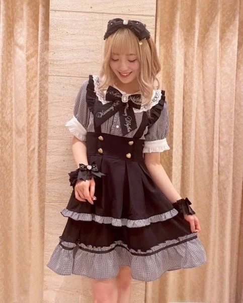 黄色ワンピースを選ぶときに迷うなら、この1点が救いになる？