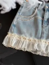 フリル付きデザインのデニムミニスカート【ストレッチ・ハイウエスト・魅力的なシルエット】