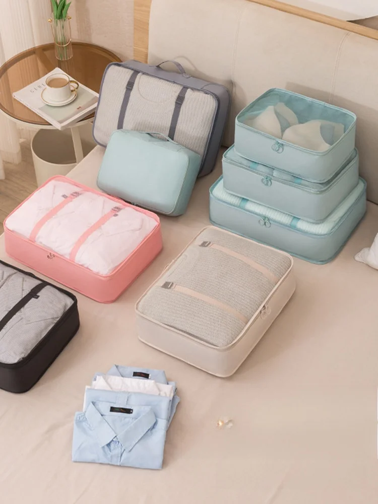 1泊2日の荷物を軽くするための「収納ポーチ」は、本当に必要なのか？