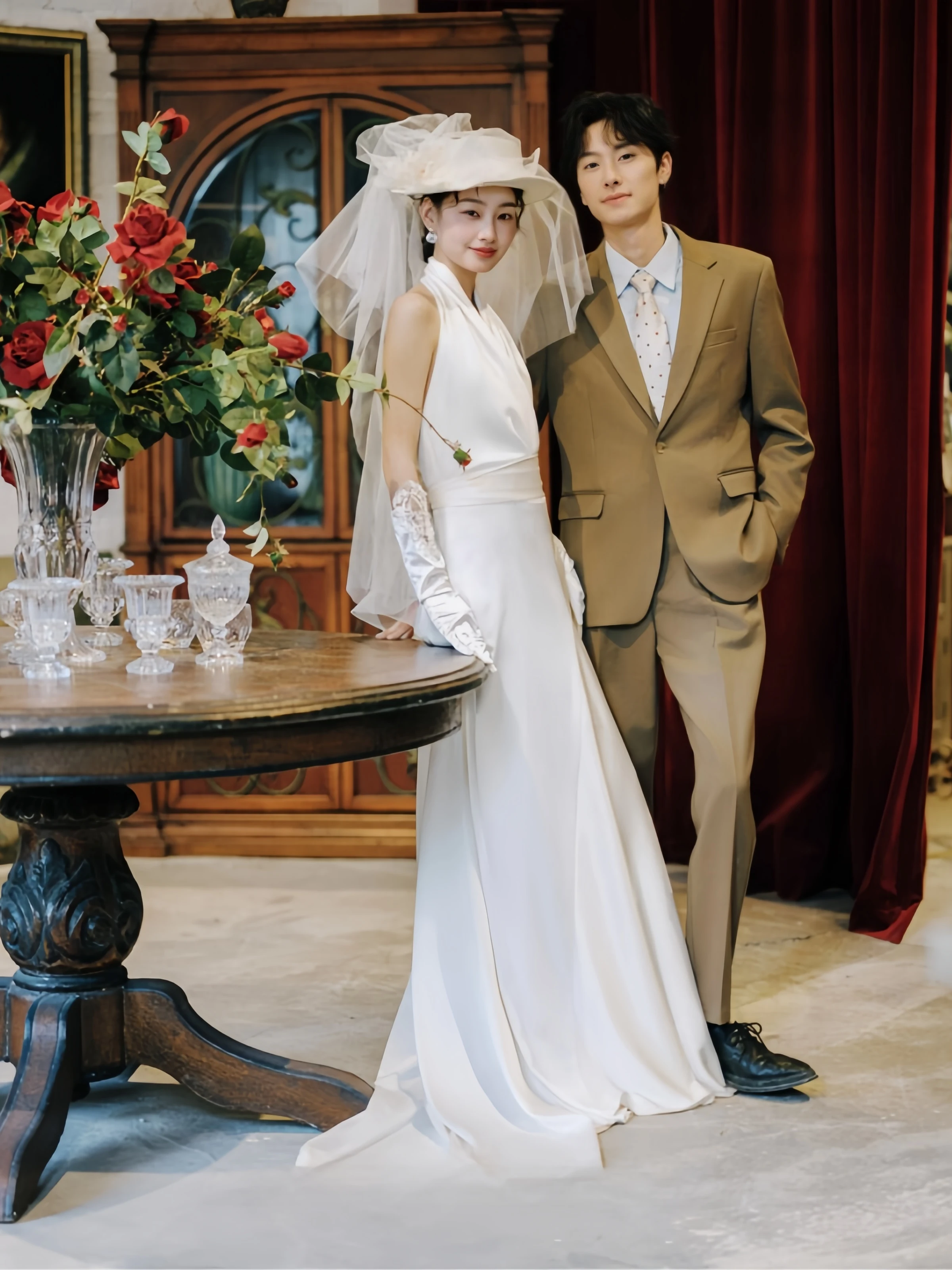 結婚式に着るドレスは、本当に「シンプル」が勝るの？