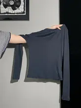 深い青の微透け薄手長袖Tシャツ【スリムフィット・秋のコーディネート・キャミソール付き】（セットアップ対応）