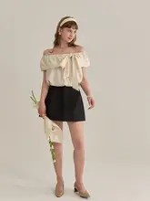 トップス レディース オフショルダー フリル 蝶結び タイ 上品 きれいめ 「Lycheerose」