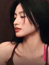 マット仕上げの口紅ペン【新色・ファッション性・粉っぽい質感】