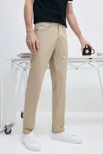 免洗・ケアが簡単！カジュアルカーキ色メンズテーパードパンツ