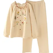 秋冬用のレディース寝間着【加厚保暖・空気層・甘美な刺繍・上下セットアップ対応】