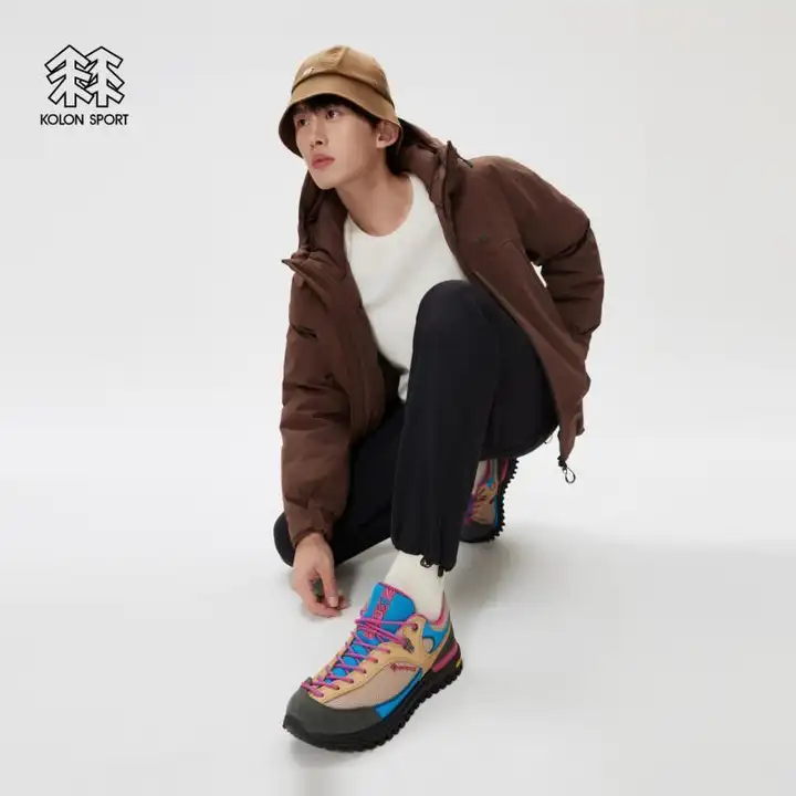 防水ハイキングシューズ【男女兼用・CAMPシリーズ・GTXテクノロジー】