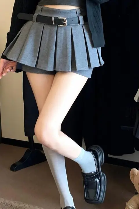 高腰プリーツミニスカート【女性用・Aライン・軽やかでスタイルアップ】（セットアップ対応）