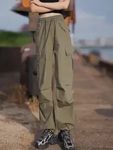 カキ色のレディースカーゴパンツ【春秋用・アメリカンビンテージ・ストレートフ  ィット・カジュアル・アウトドア用】