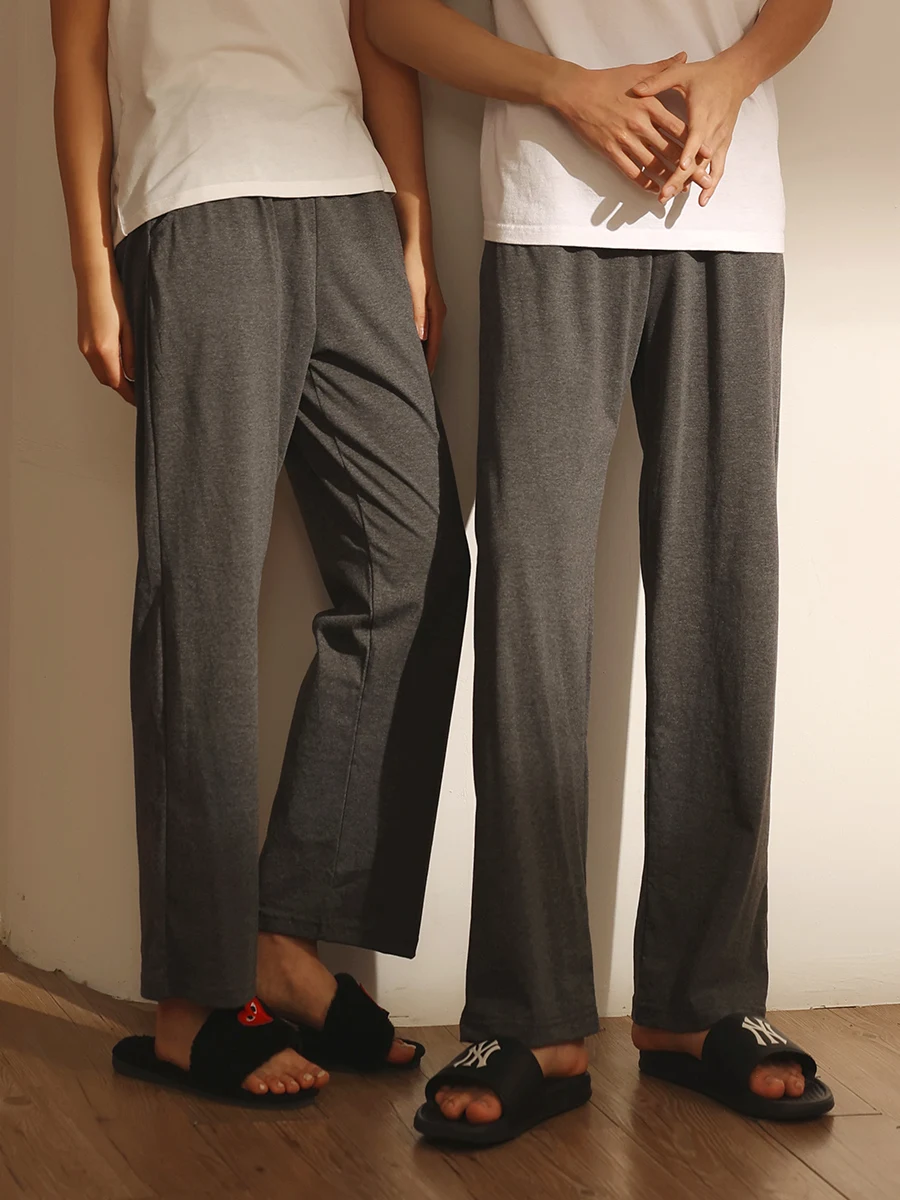 男女兼用コットン製ルーズフィットズボンにTシャツを着ける際の着こなしと注意点