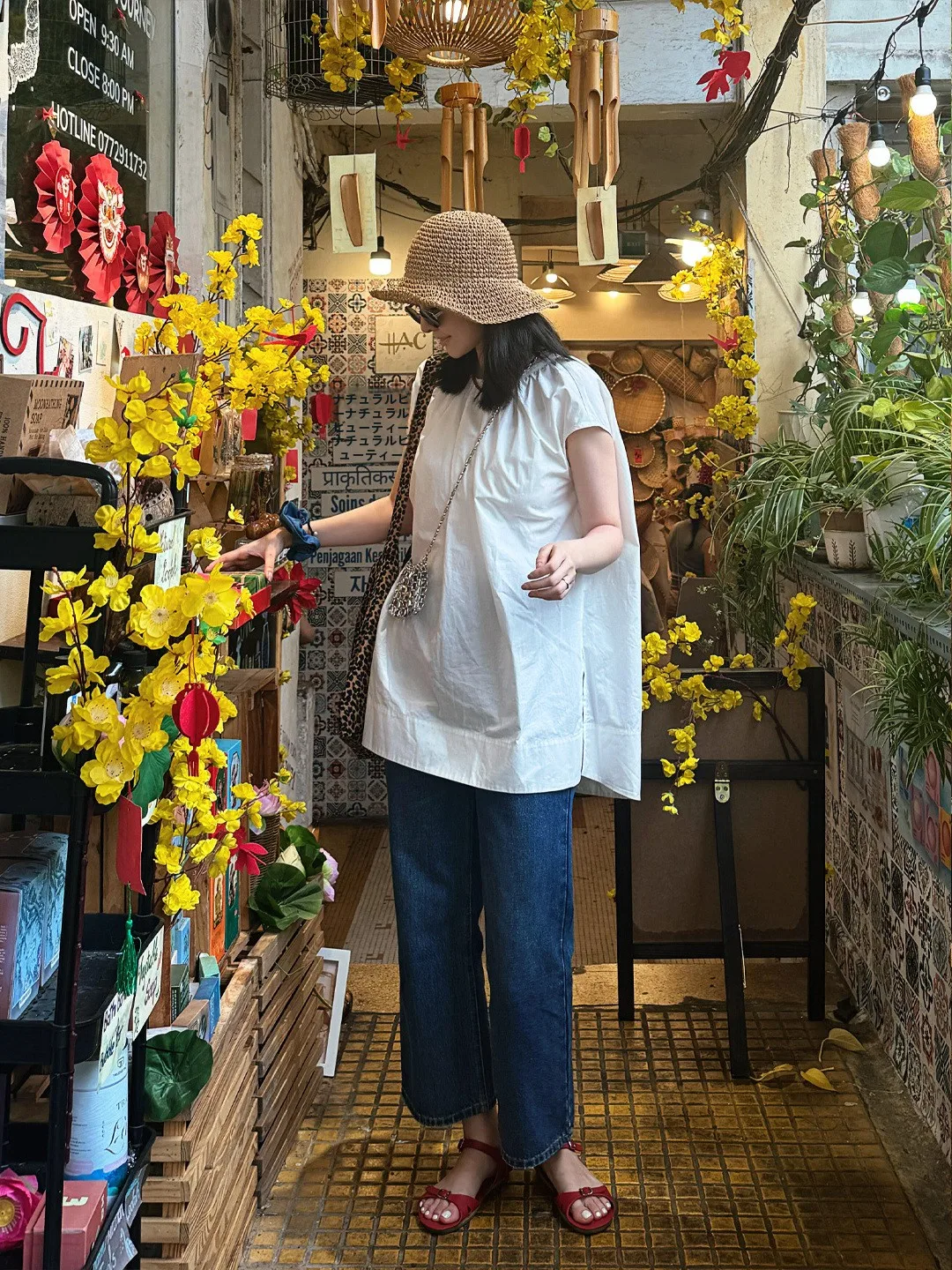 白Tシャツとジーンズを組み合わせるとき、どう選ぶのが本当のカジュアルスタイルか？