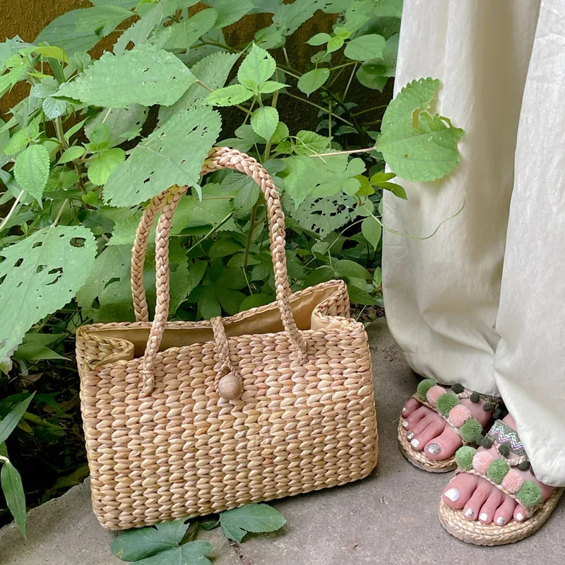 ハンドメイドエコバッグを選ぶべきタイミングは？紙袋風のデザインが本当に環境にやさしいのか？