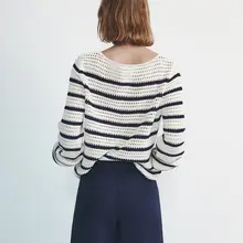 ストライプデザインの透かし編み長袖ニット【女性用・夏向け・スタイル】