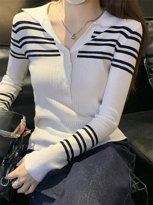 ストライプ柄 薄手ニットポロシャツ【レディース・長袖・スリムフィット】（セットアップ対応）