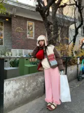 極上の柔らかさのフリル付きキルトパンツ【ストレートシルエット・九分丈・快適デザイン】