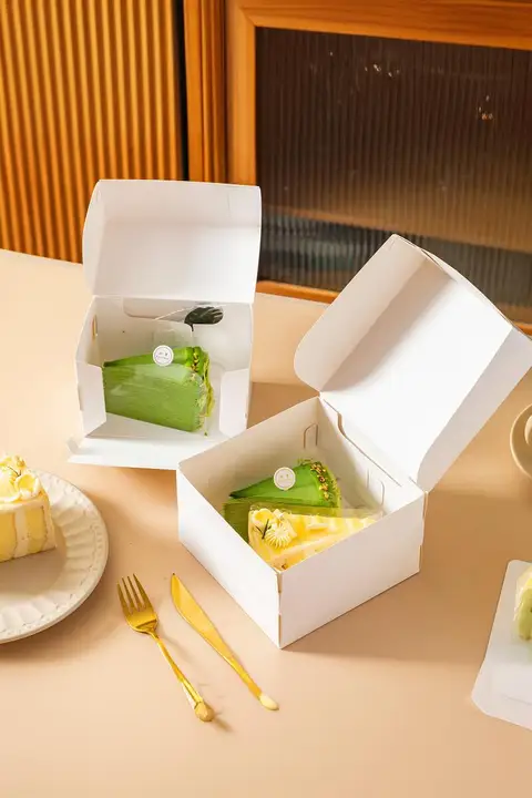 ティラミス用ケーキボックス【カットケーキ用・デザートテイクアウト・モスケーキ対応】（セットアップ対応）
