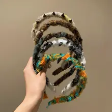 防滑デザインのカラフルな羊羔毛ヘアバンド【高いトップ・秋冬用・外出に最適】