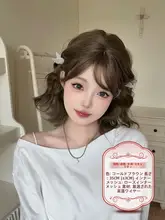 短い巻き毛ウィッグ【ブラウン・ラデンスタイル・ボブ】
