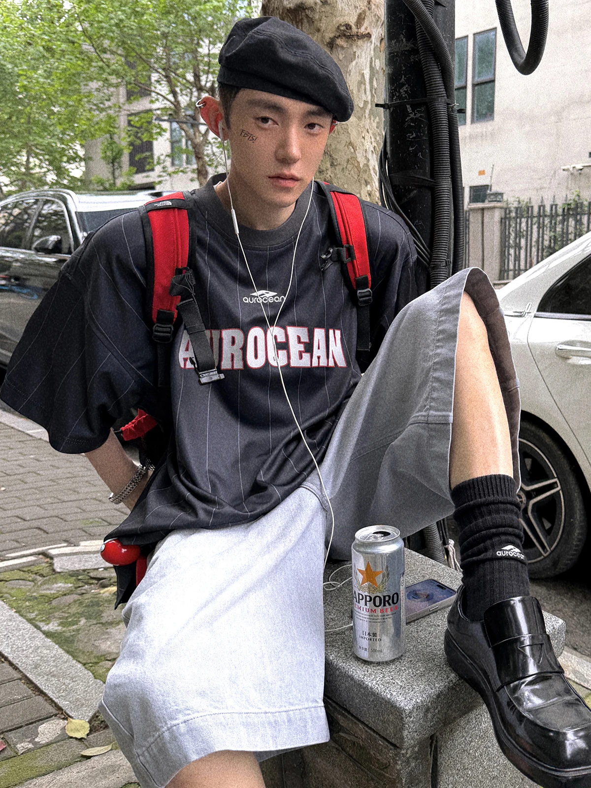 人気のモード系Tシャツはどう選ぶ？レトロ風のボーダーTシャツが実は最強の通勤・日常アイテムに