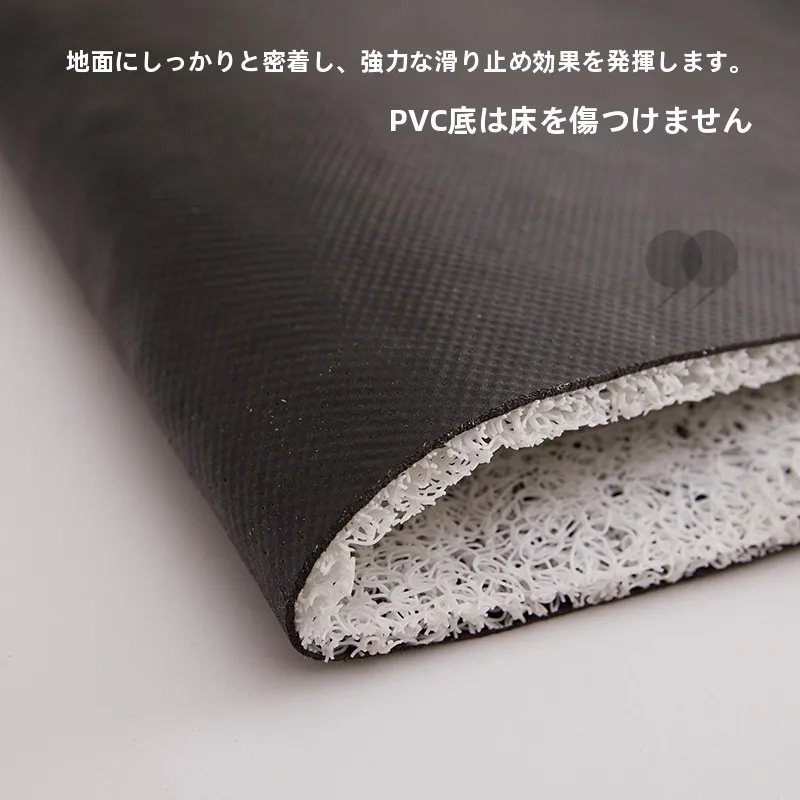 玄関用滑り止め地垫【異形デザイン・屋外用・スリーストライプ】：緑色のデザインと高耐久性が実現する実用性のバランス