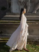 Note of love シャンパンカラー フリル付き2点セット 結婚式用ガウンとドレス【ルーズスタイル・ホームウェア】