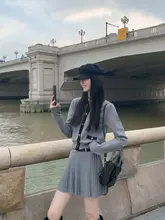 バイカラーラウンドネックニットカーディガン【デザイン性抜群・女性用・ショート丈】（セットアップ対応）