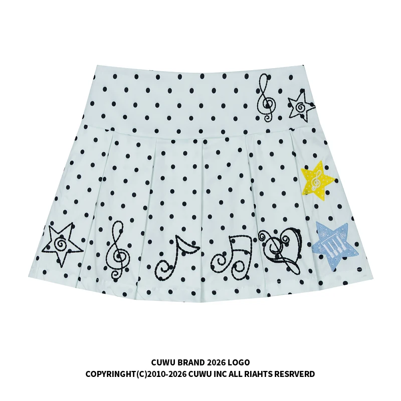 ドットスカートを夏に着るなら、どう選ぶ？美式風の音符刺繍プリーツスカートがおすすめの理由