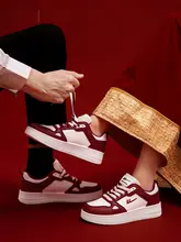 Warrior カジュアルな結婚式用シューズ【赤色・新婦用・スニーカータイプ】（セットアップ対応）