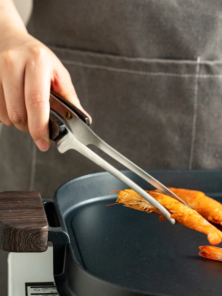 焼肉トングを選ぶべき理由は？熱に強い素材と自然な使い心地が勝る