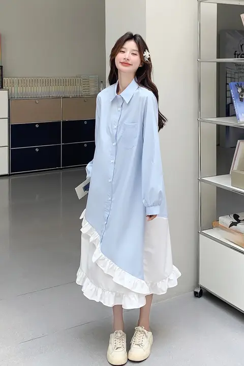 デザイン性の高い不規則なブルーカラーのルーズシャツワンピース【春秋用・優しい印象・レイヤードスタイル】（セットアップ対応）