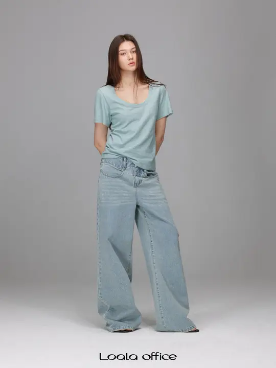 中腰不対称デザインのストレートデニムパンツ【フィット】